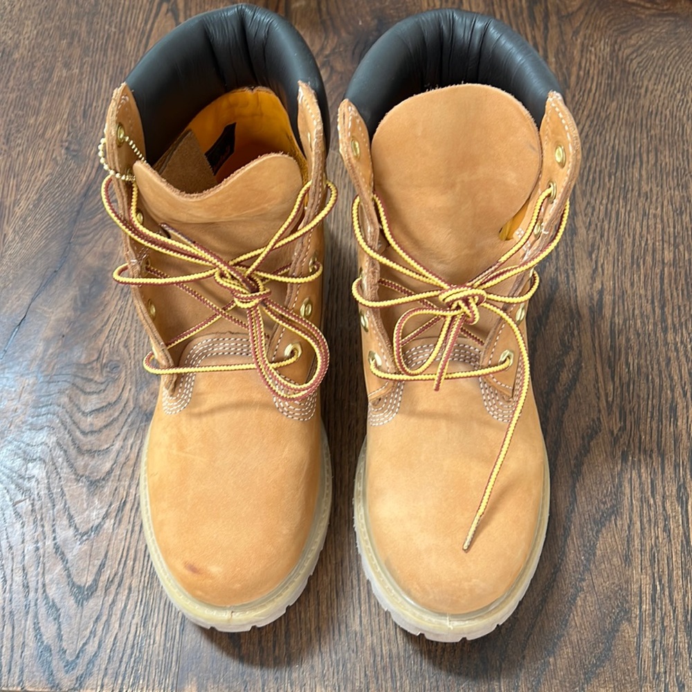 Women’s Timberland Boots size 7.5 Women’s